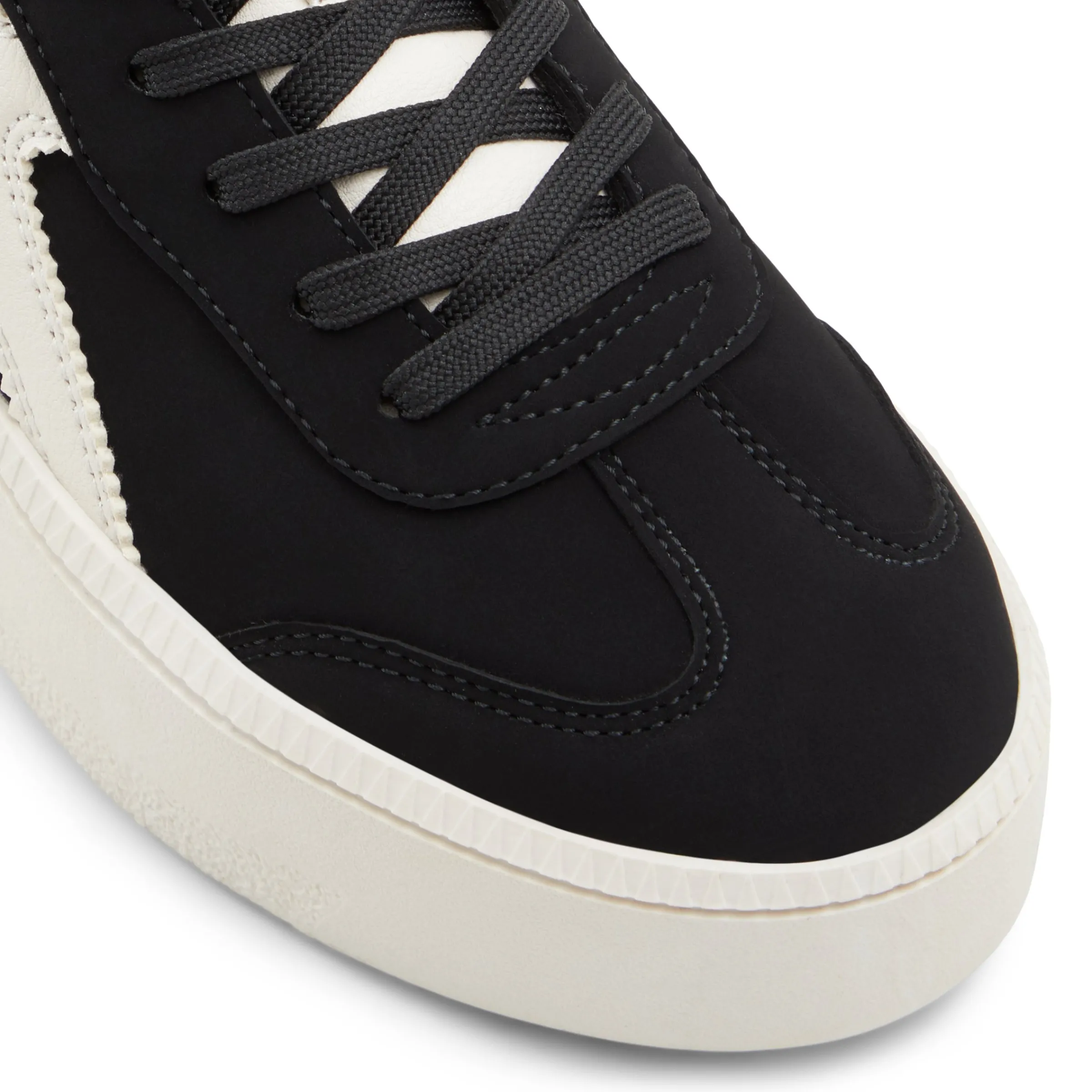 alixe_5.webp Call It Spring Alixe Black Store