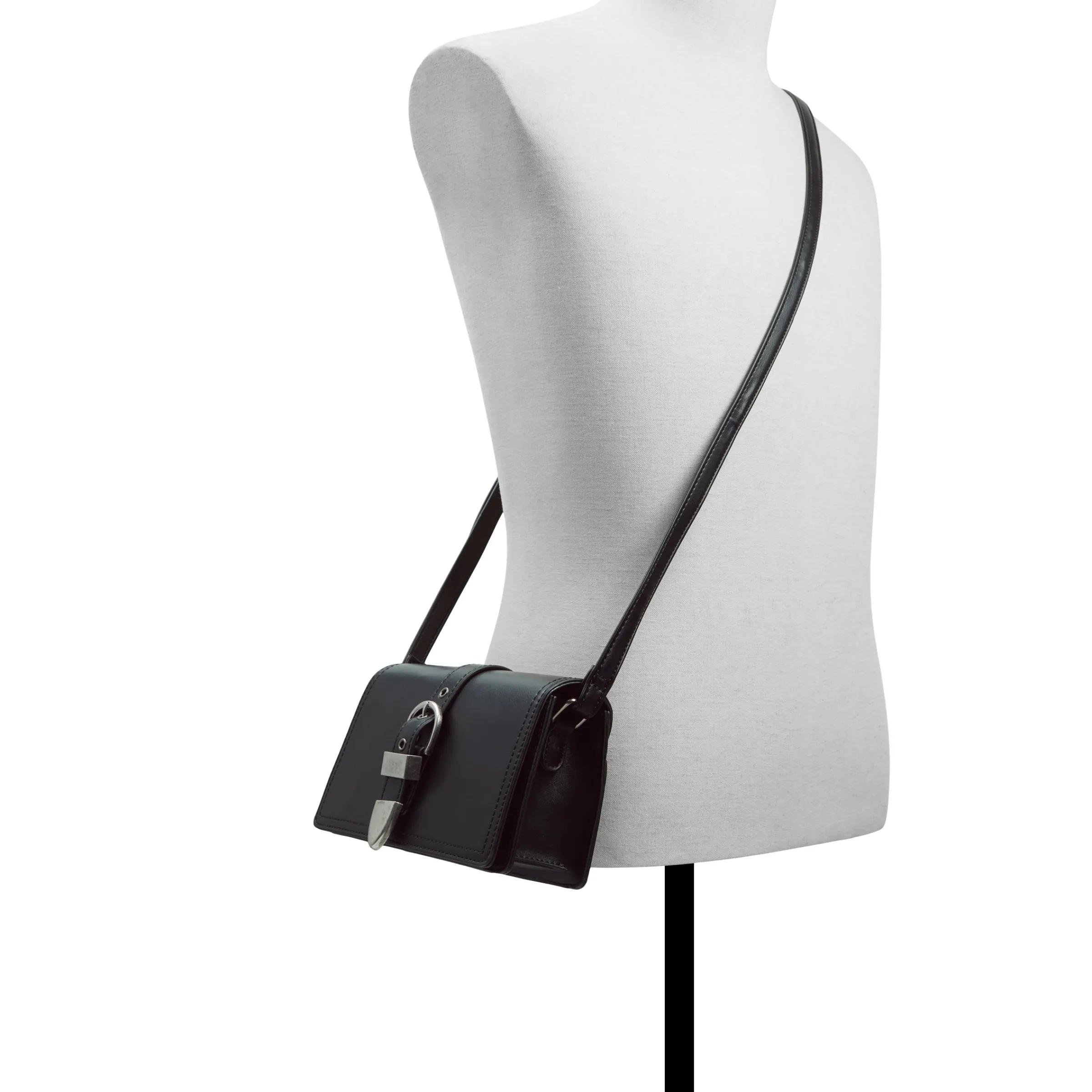 roycee_5.webp Call It Spring Roycee Black Shop