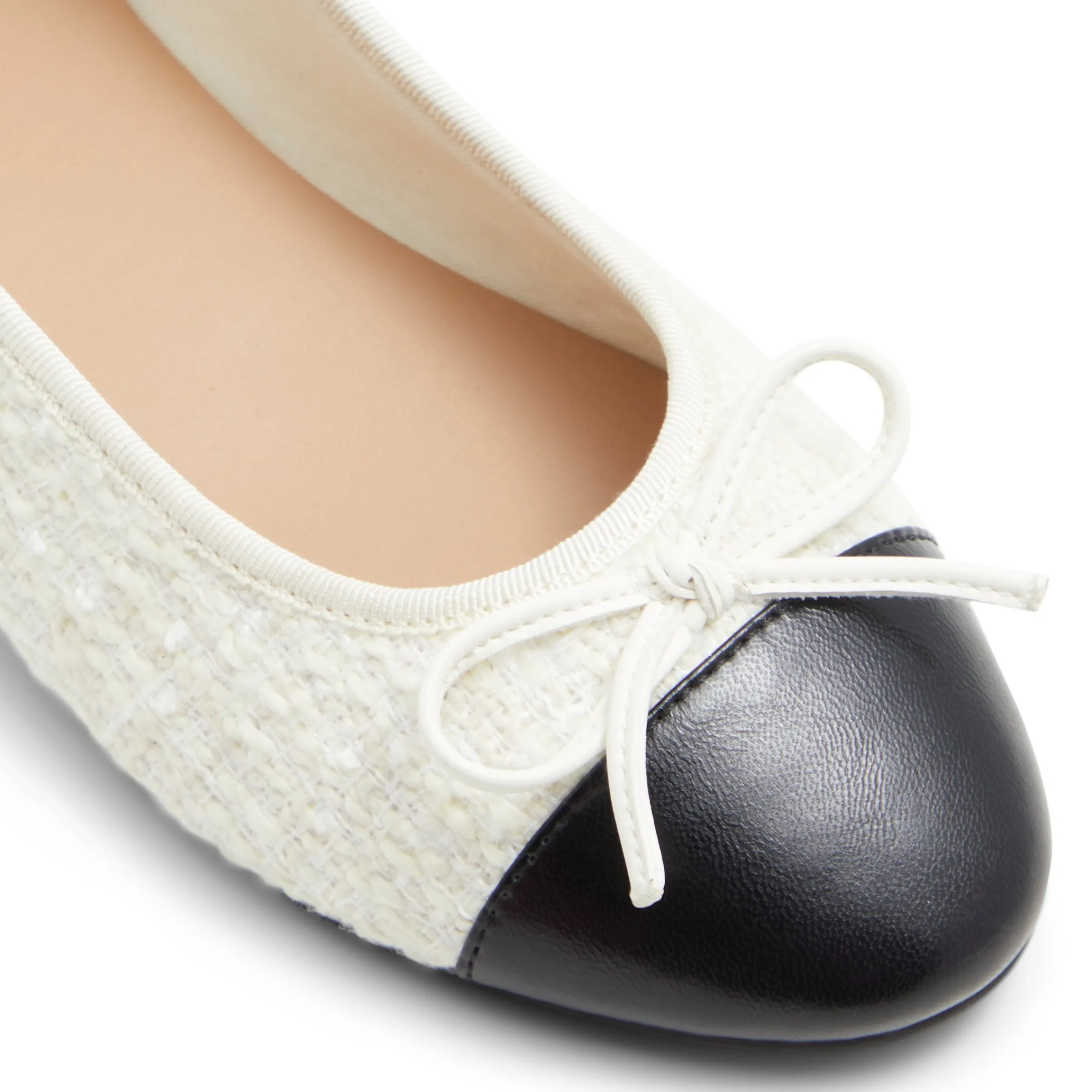 sweety_5-3.webp Call It Spring Sweety Ice Store