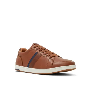 Call It Spring Welton Cognac Hot
